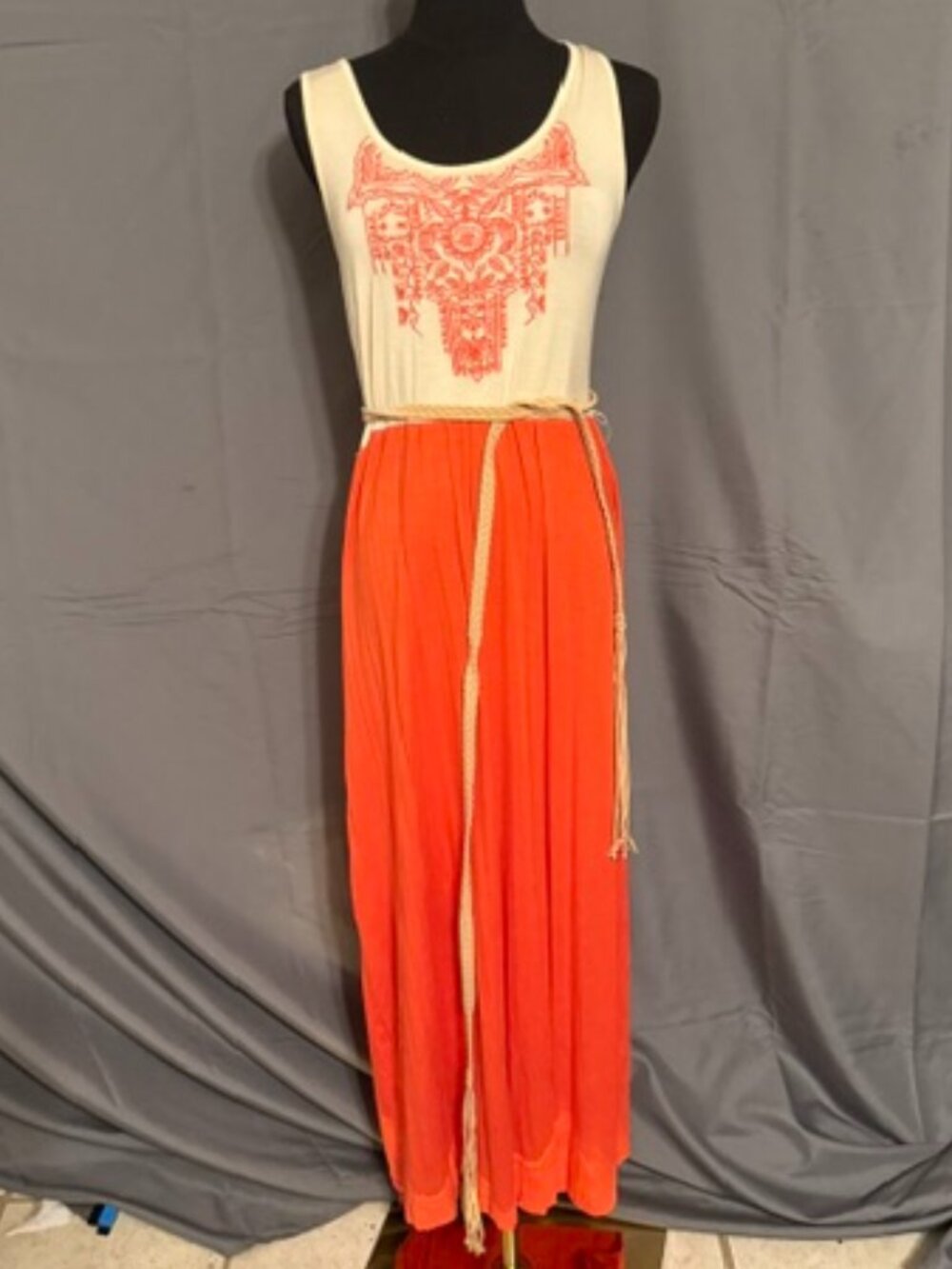 SUPER B Dress Size M